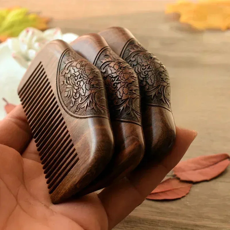 Wood Stain Brush - Sisir Saku Kayu Cendana Hitam Emas,